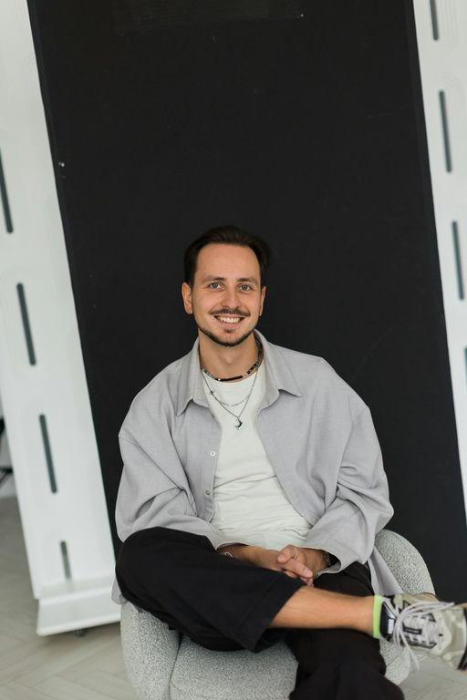 Андрей Смирнов